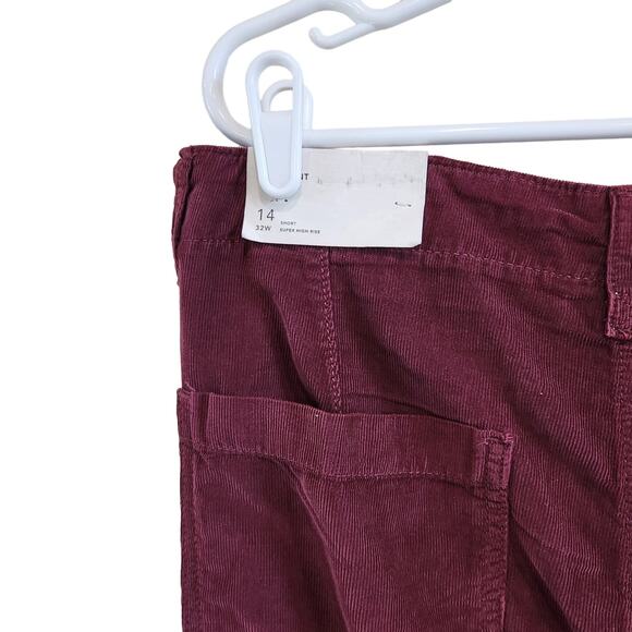 American Eagle Burgundy Baggy Mom Pants Curdoroy Textured Cotton Size 14 Short - Picture 7 of 13
